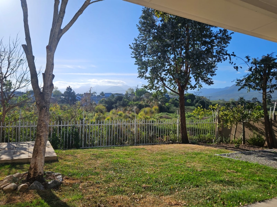3 Bedroom Property for Sale in Dormehls Drift Western Cape